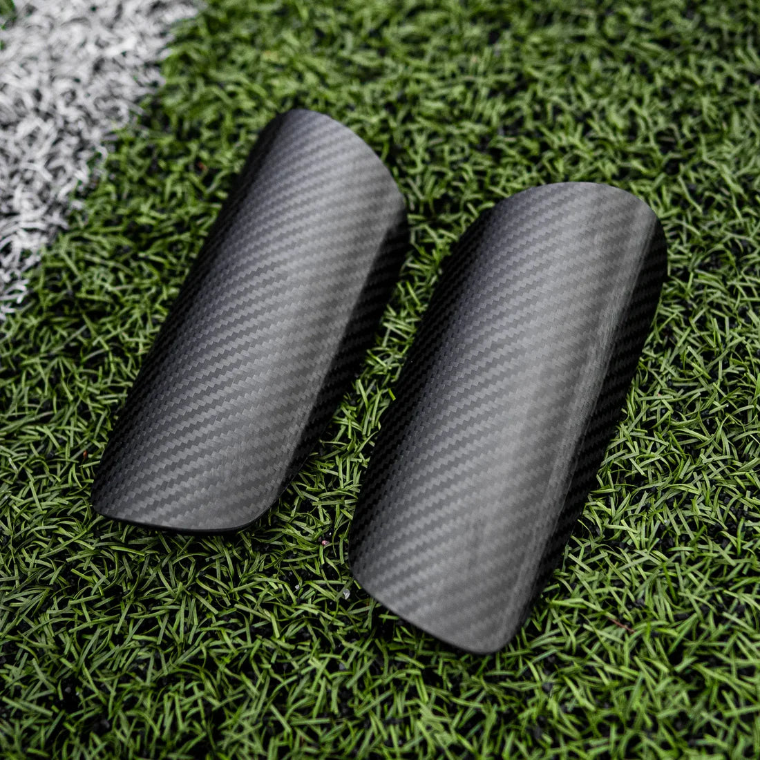 Ultra-Light Carbon Fiber Shin Guards – Flexible Protective Soccer Shin Pads