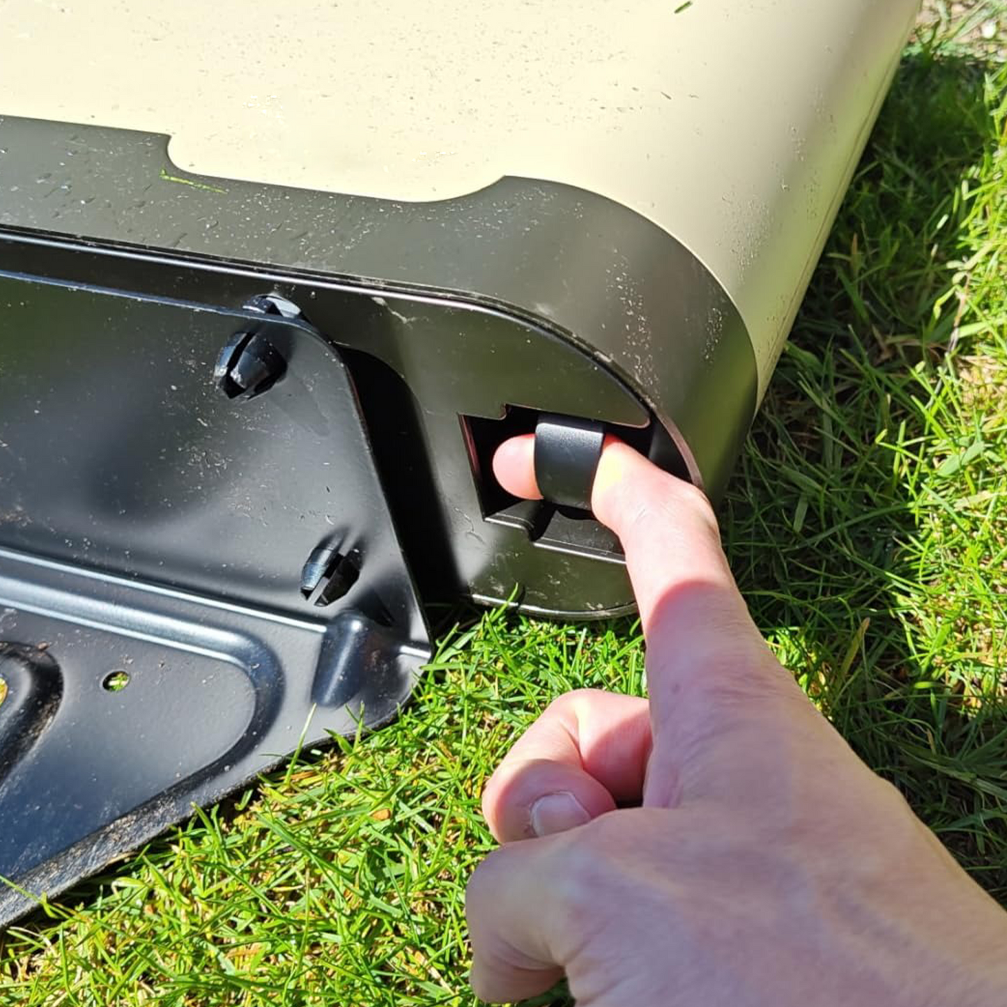 Smart Solar App-Controlled Lawn Sprinkler System with Weather Sensing Technology
