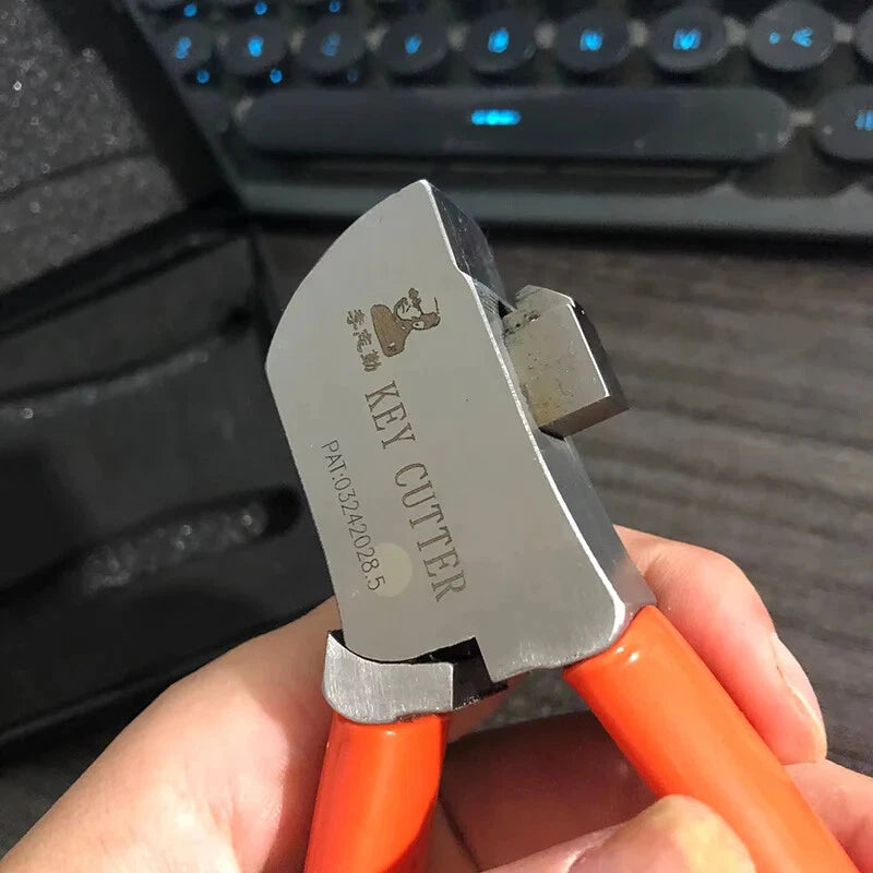 Precision Key Cutting Every Time – Professional Lishi Key Cutter for Blank Keys