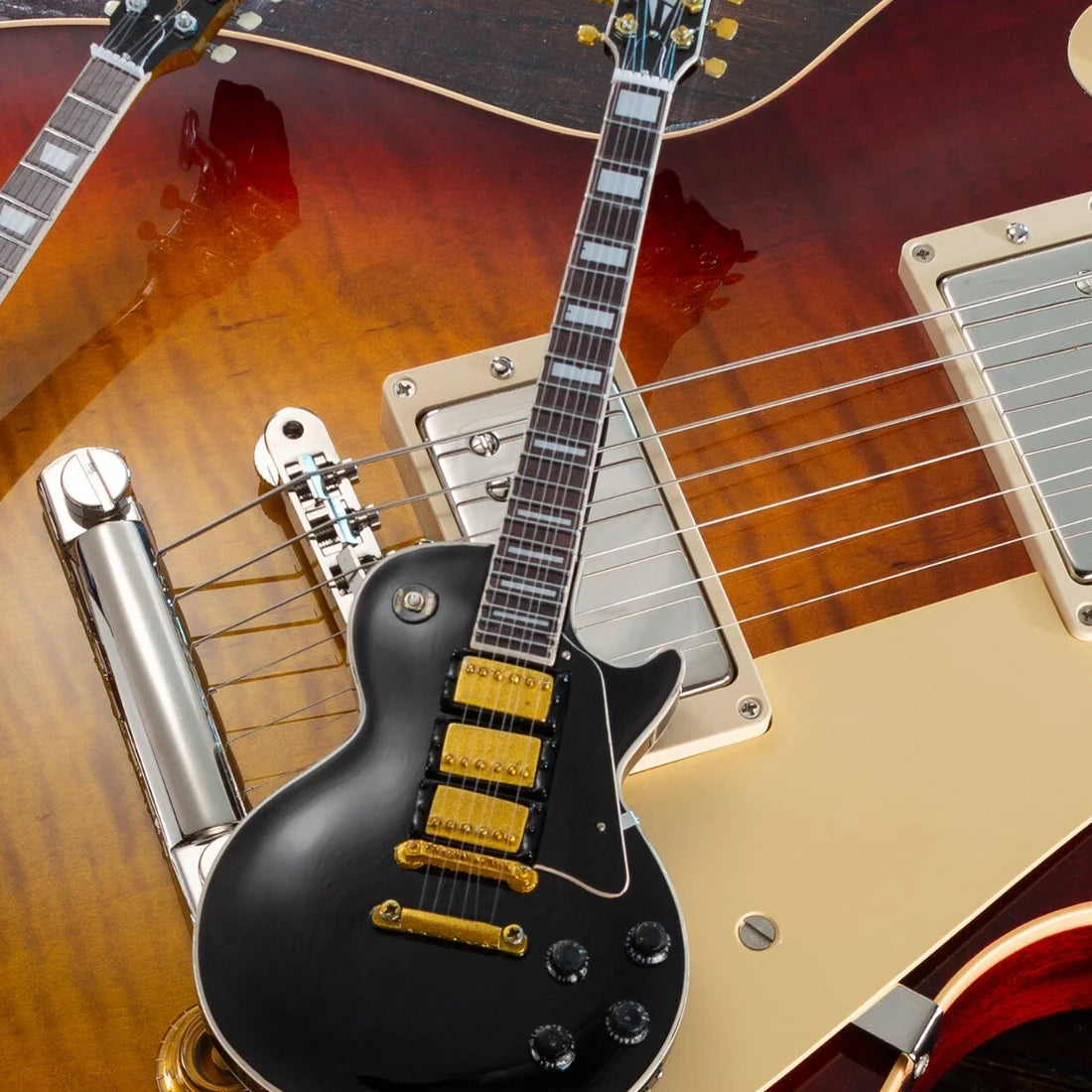 Mini Electric Guitar Body Model – Handmade Wooden Collectible Replica